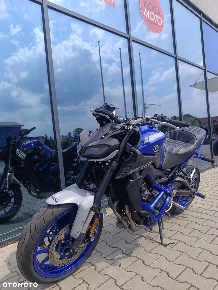 Yamaha MT - 3