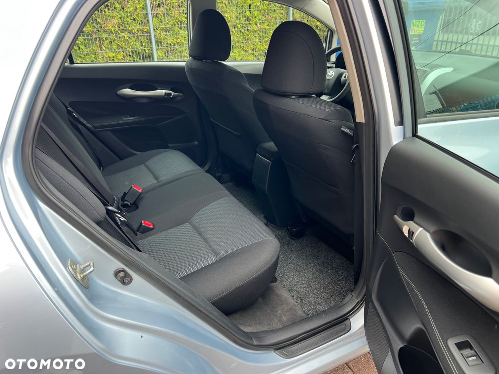 Toyota Auris 1.8 HSD Luna - 23