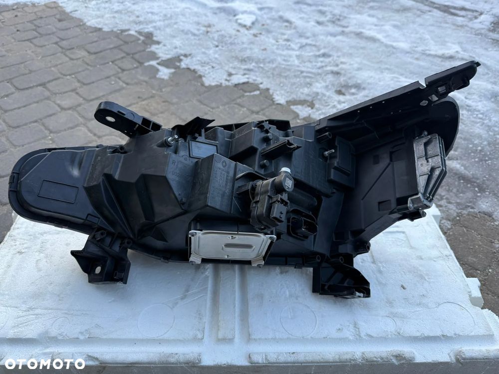 Clio V LIFT reflektor prawy FULL LED - 3