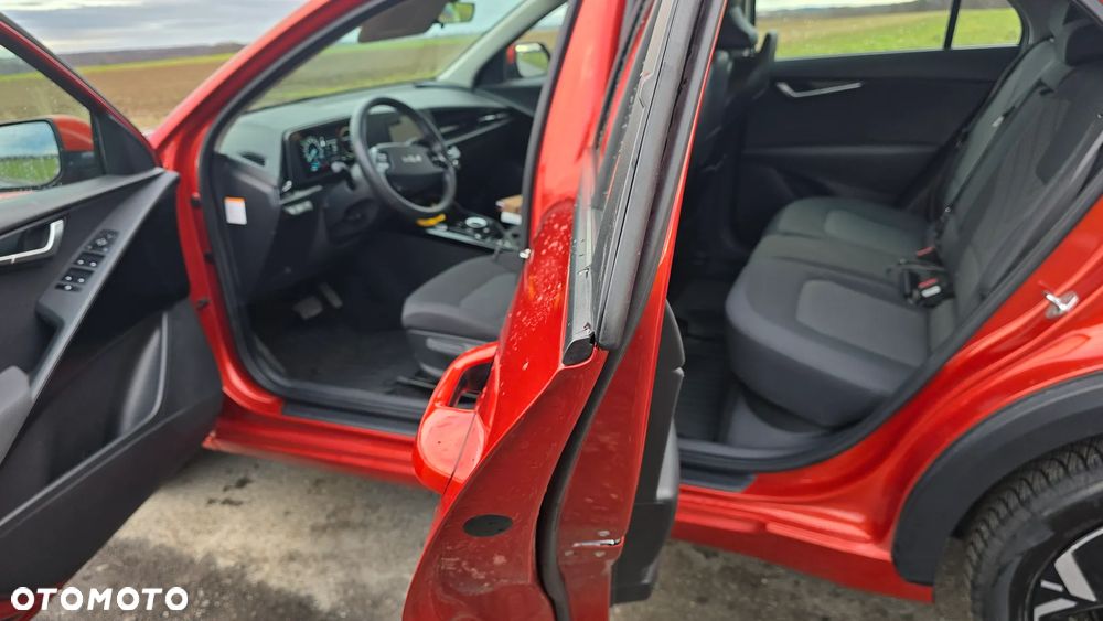 Kia Niro 64kWh M - 16