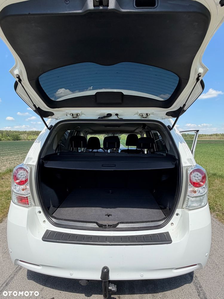 Toyota Verso - 11