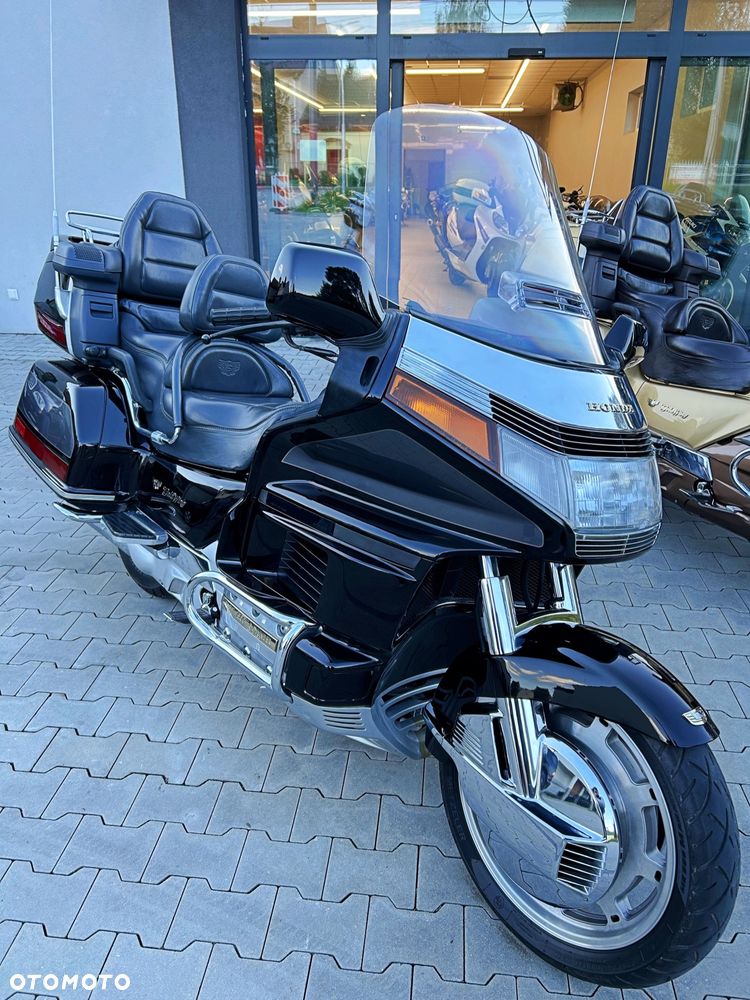 Honda GL - 4
