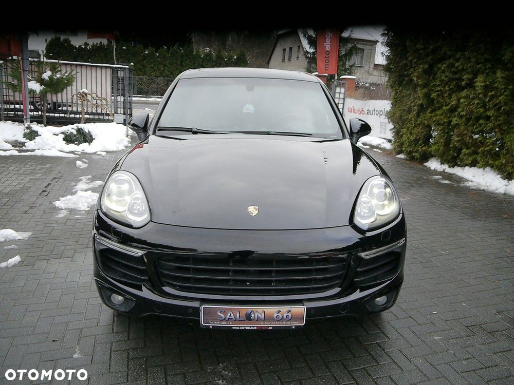 Porsche Cayenne - 7