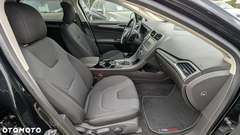 Ford Mondeo - 19