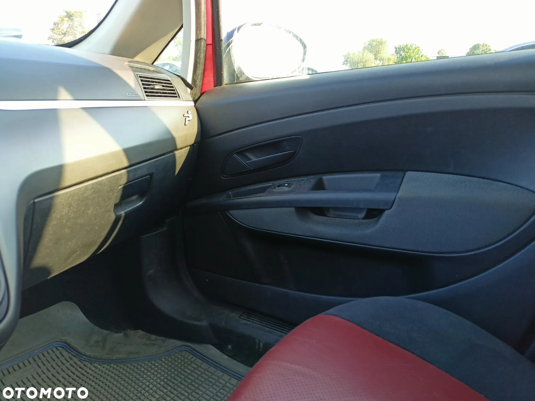 Fiat Grande Punto - 12