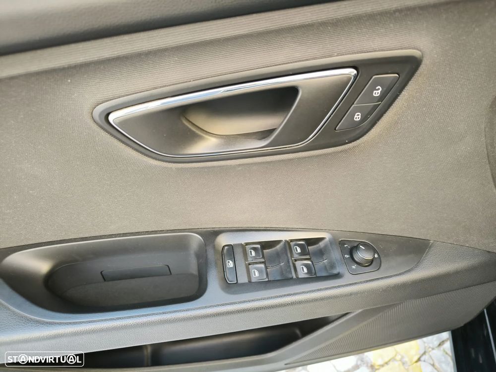 SEAT Leon ST 1.6 TDI Style Ecomotive - 13