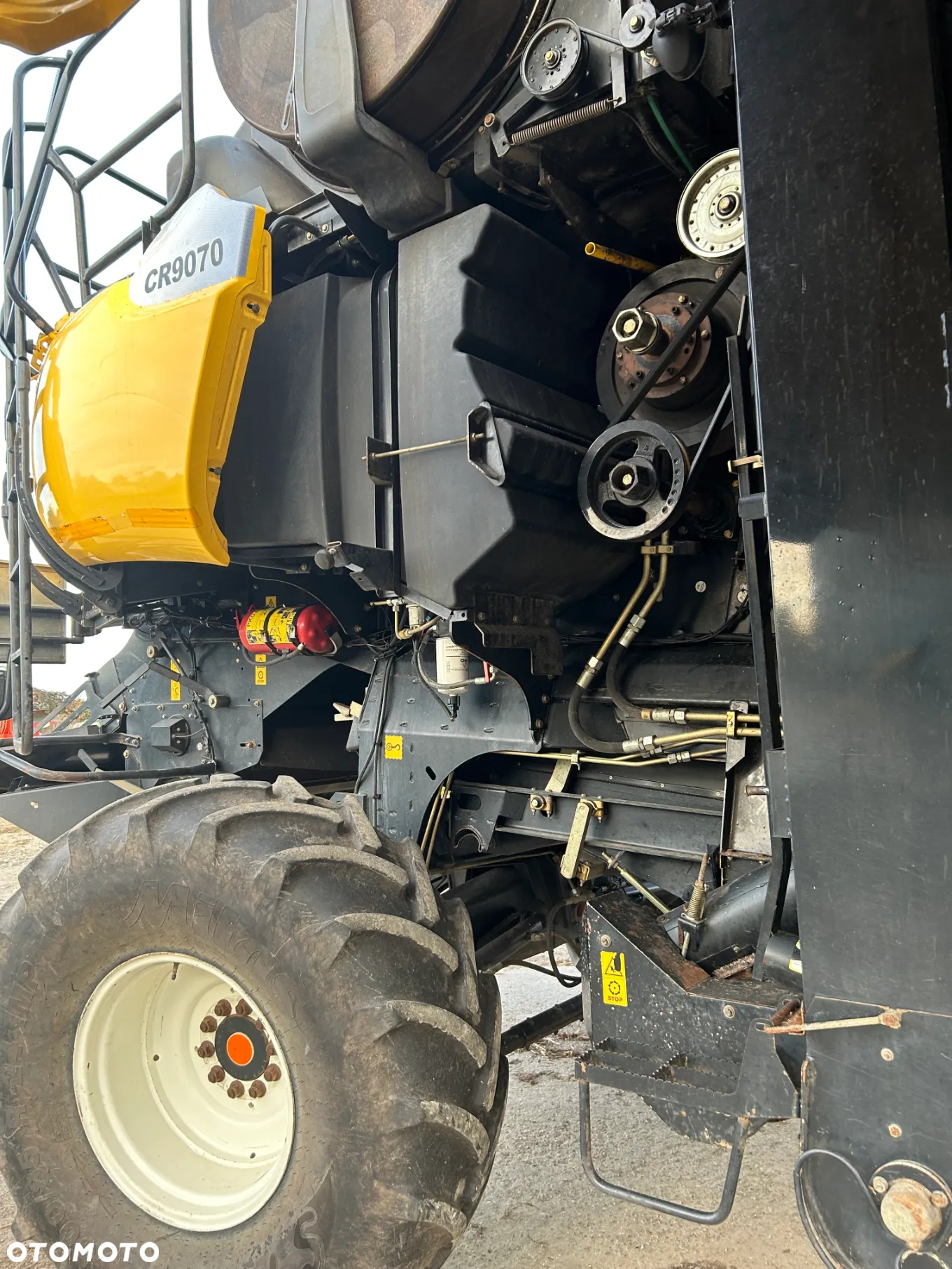 New Holland CR9070 ELEVATION - 19