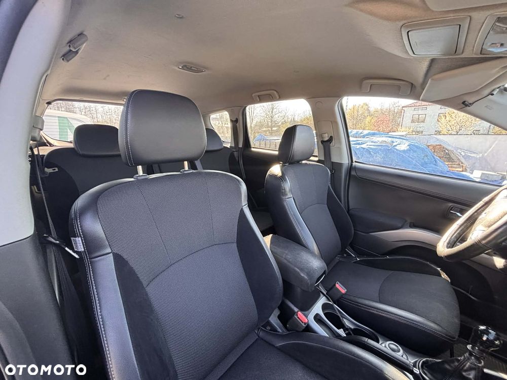 Mitsubishi Outlander 2.0 DID Instyle - 12