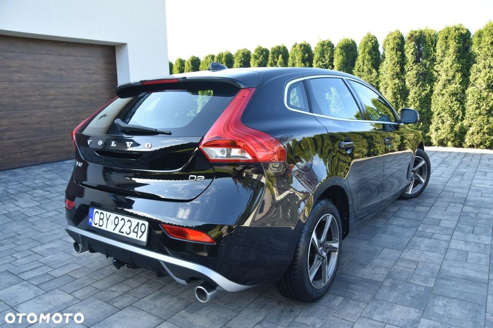 Volvo V40 D2 Drive-E R-Design Momentum - 7