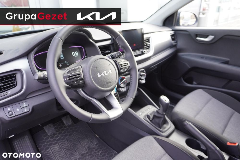 Kia Stonic - 4