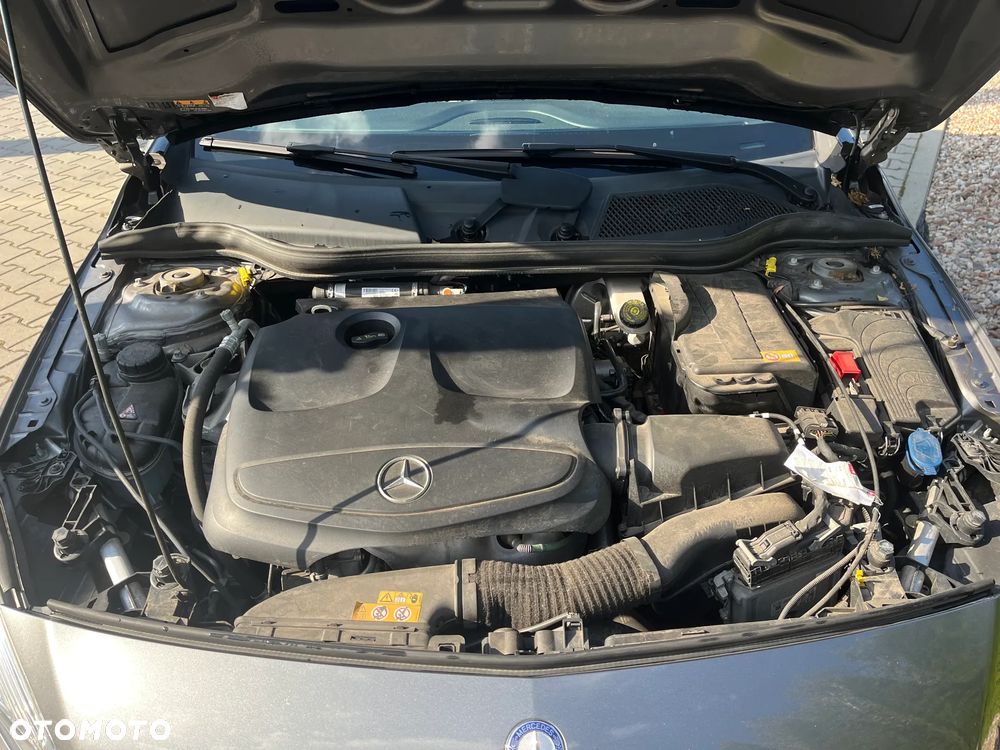 Mercedes-Benz Klasa A 180 Activity Edition - 19