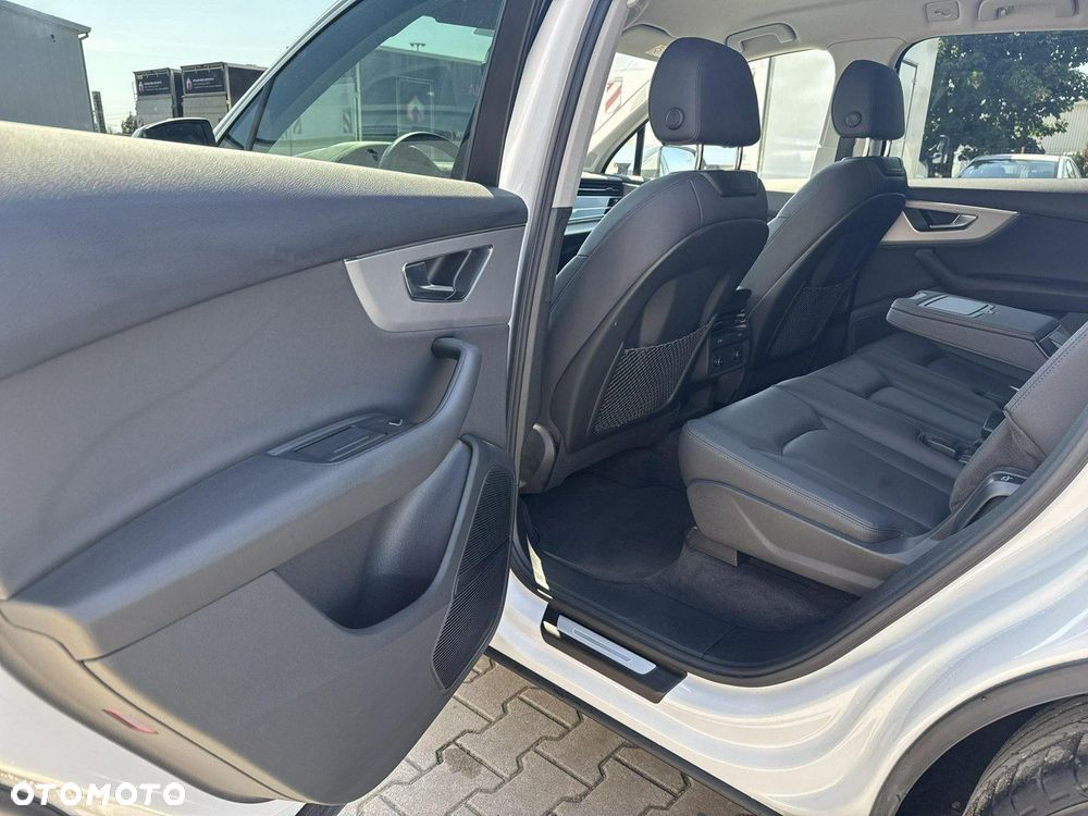 Audi Q7 - 14