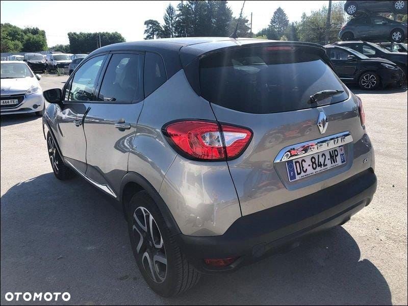 Renault Captur - 4