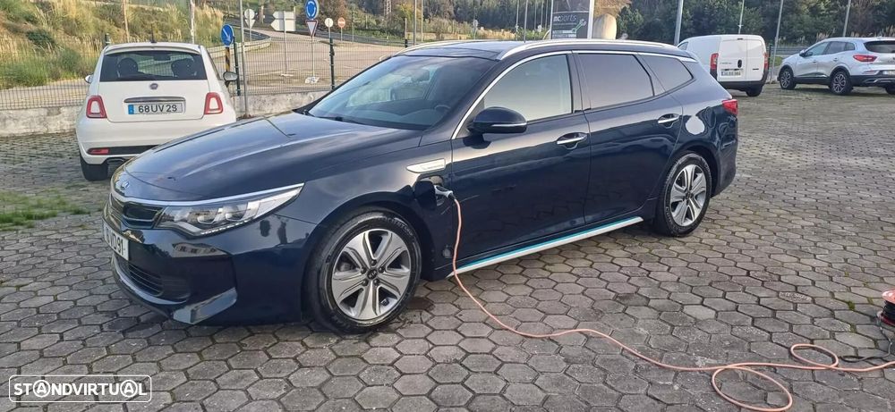 Kia Optima SW - 4