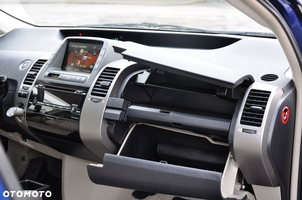 Toyota Prius 1.5 VVT-i Sol (nav) - 11