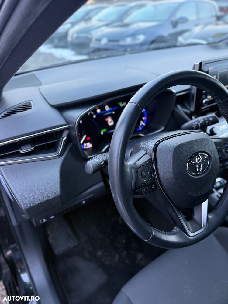 Toyota Corolla 1.8 Business Edition - 4