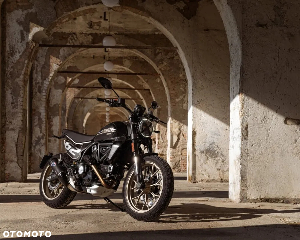 Ducati Scrambler - 15