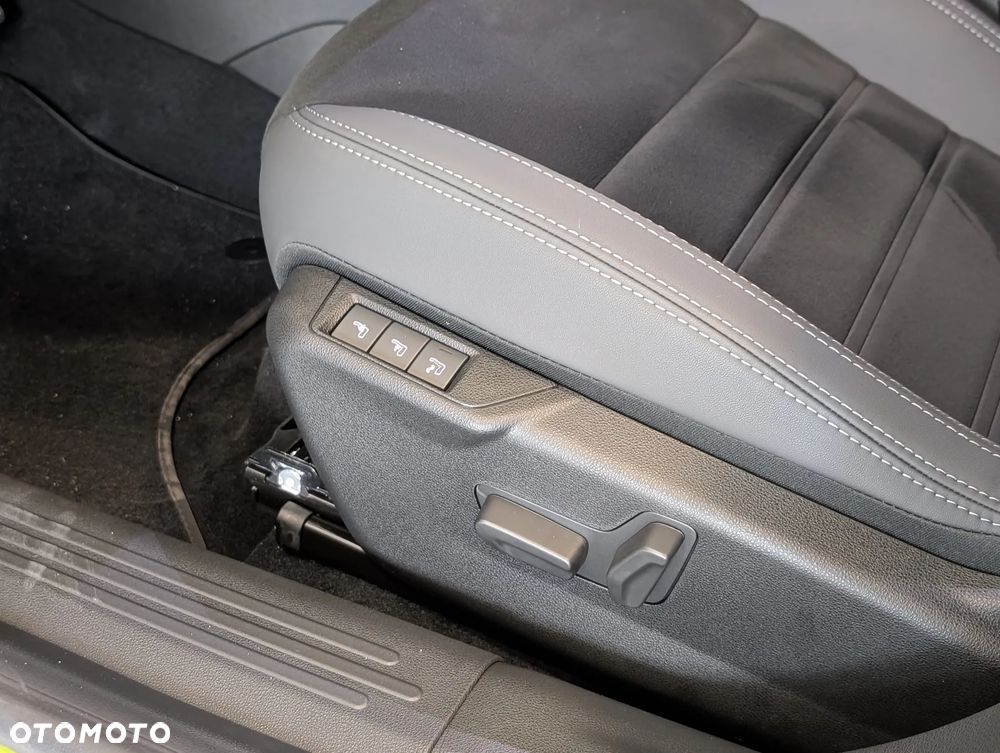 Fiat 600 HYBRID Sport - 33