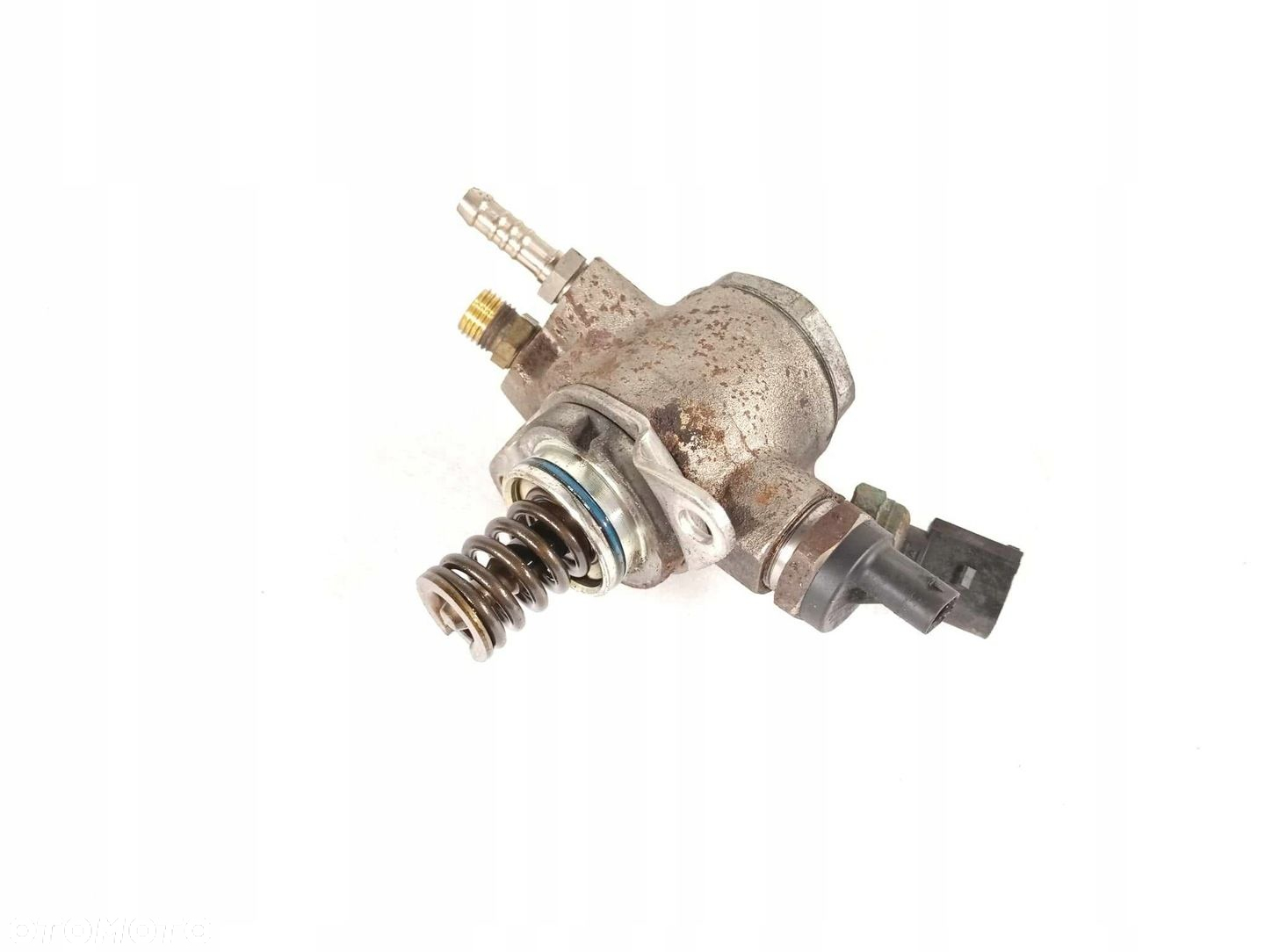 Audi A6 C7 pompka paliwa wtryskowa 3.0 TFSI CGW - 2