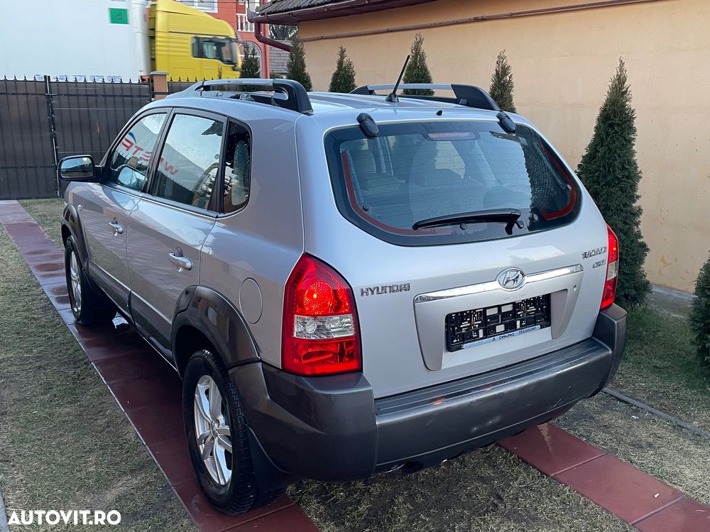 Hyundai Tucson 2.0 CRDI 2WD GLS - 15
