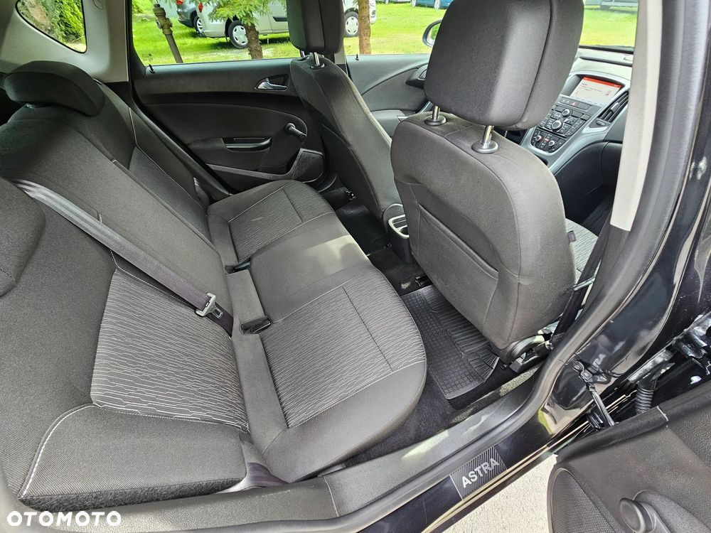 Opel Astra - 14