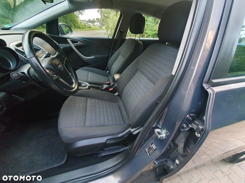 Opel Astra 1.7 CDTI DPF Exklusiv - 10
