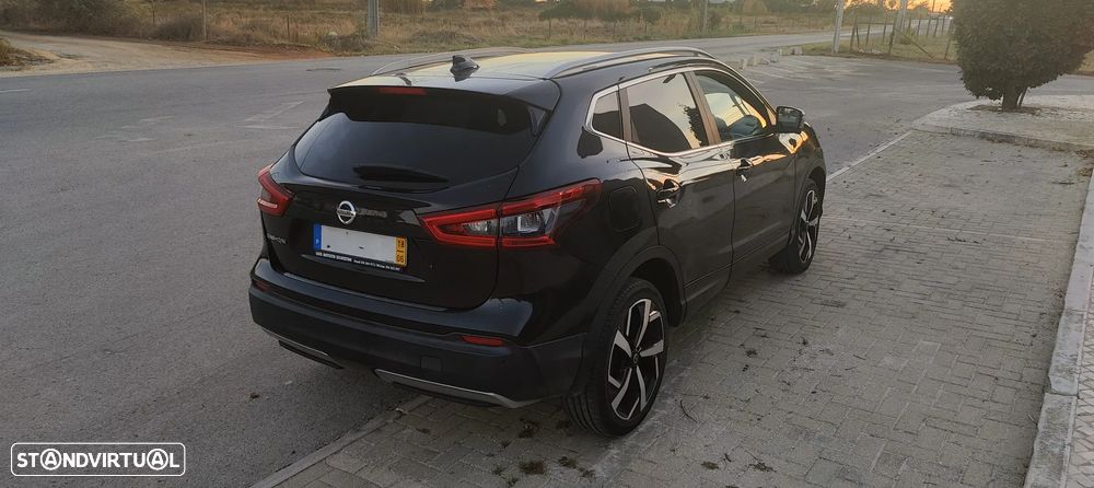 Nissan Qashqai - 2