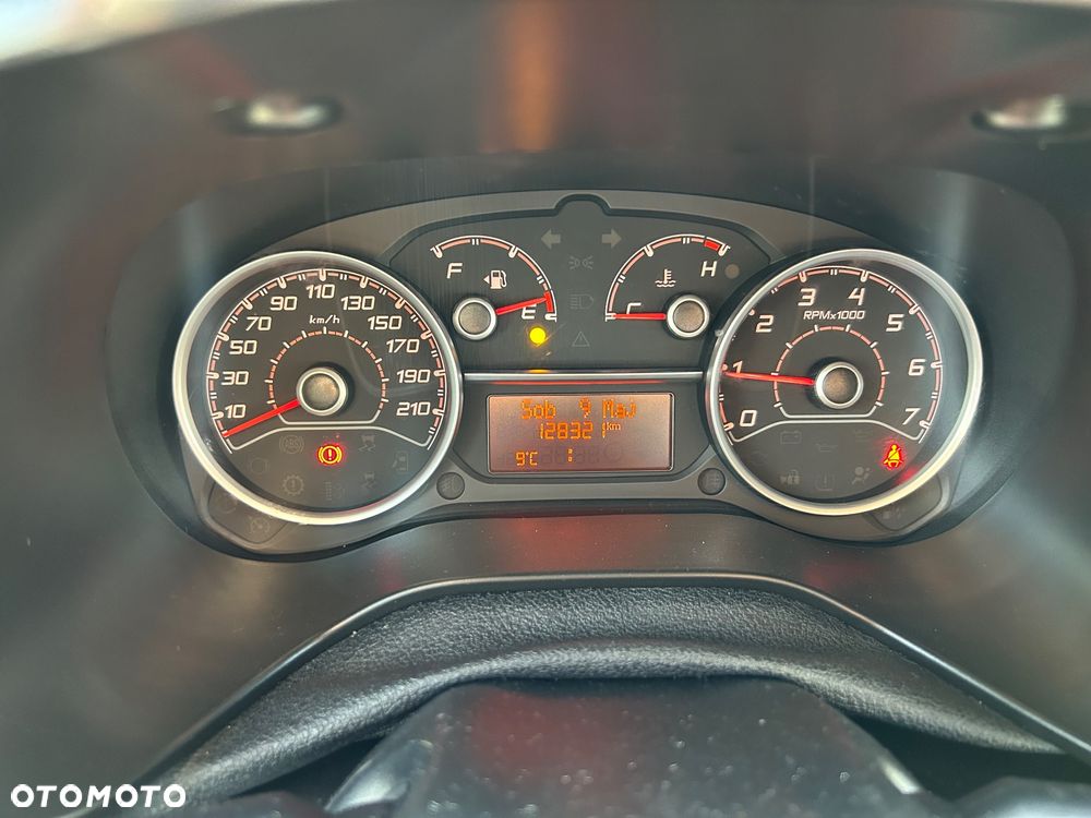 Fiat Doblo 1.4 16V Easy - 19