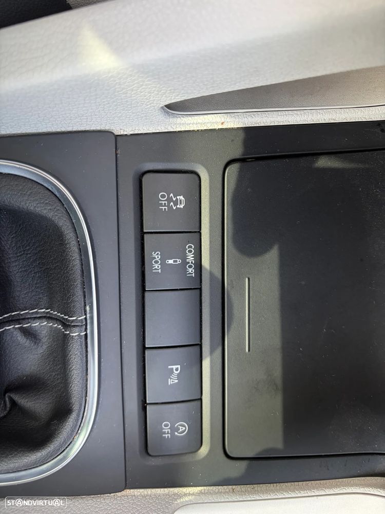 VW Scirocco 2.0 TDI Sport - 26