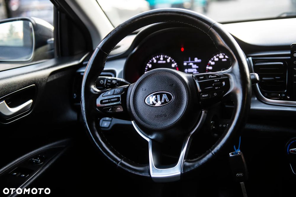 Kia Rio 1.2 L Business Line - 33