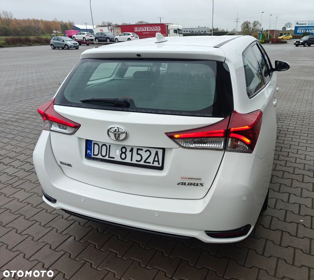 Toyota Auris 1.6 Active - 10