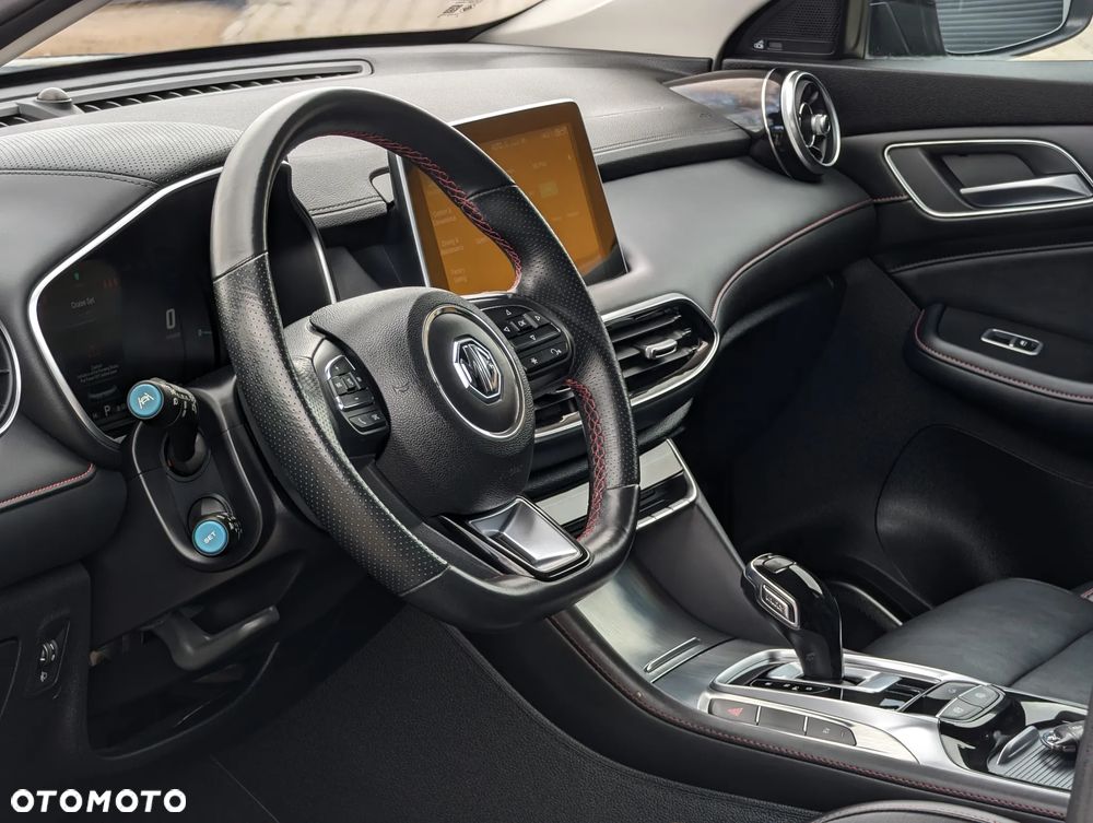 MG HS PHEV 1.5T-GDI Comfort - 24