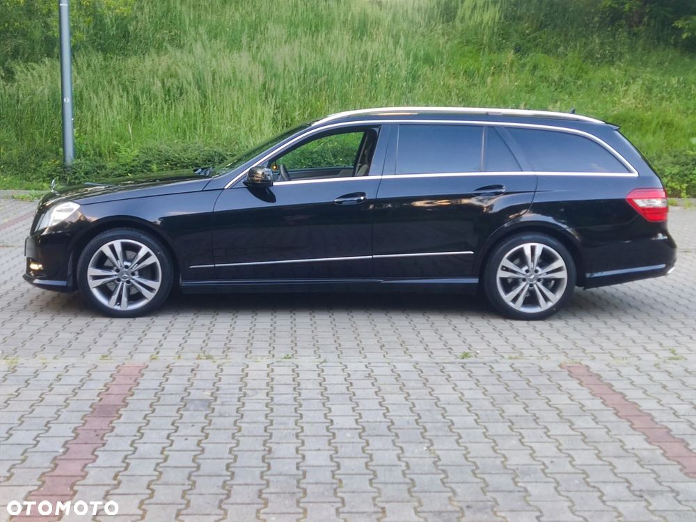Mercedes-Benz Klasa E 220 CDI DPF BlueEFFICIENCY Automatik Elegance - 14