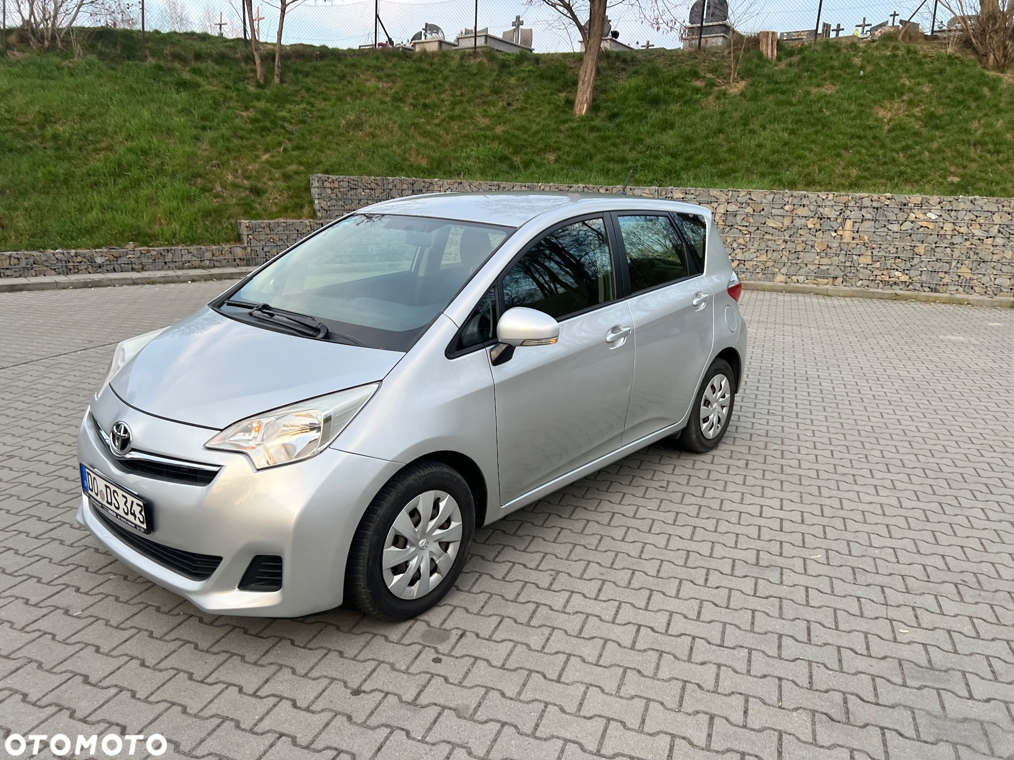 Toyota Verso S 1.33 Premium - 6