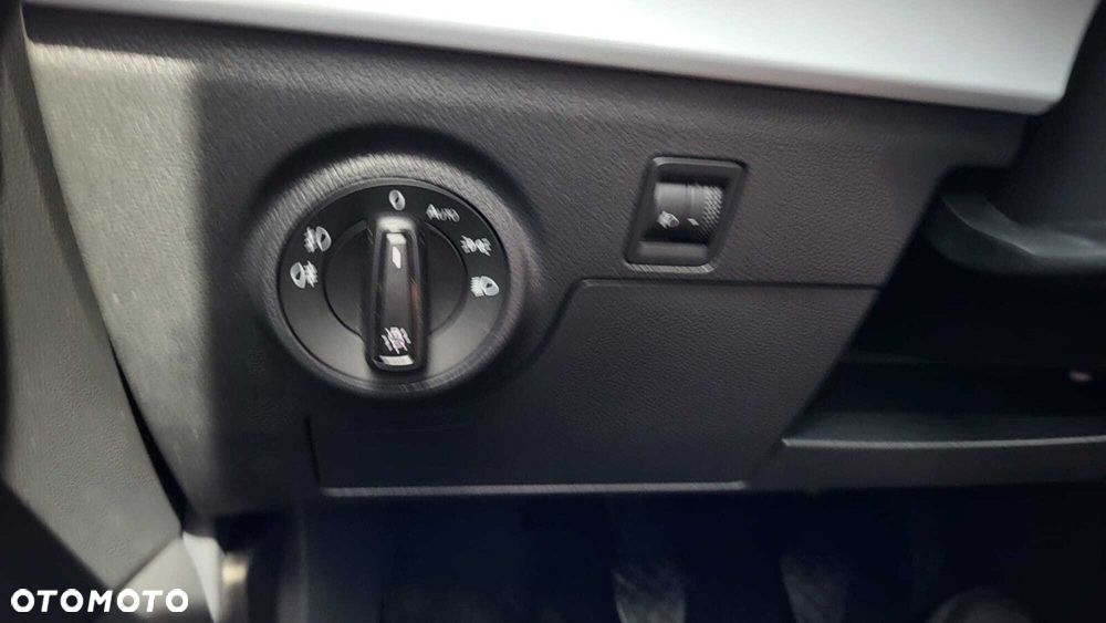 Seat Arona - 17