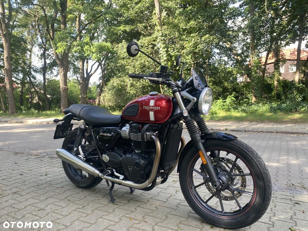 Triumph Street Twin - 2