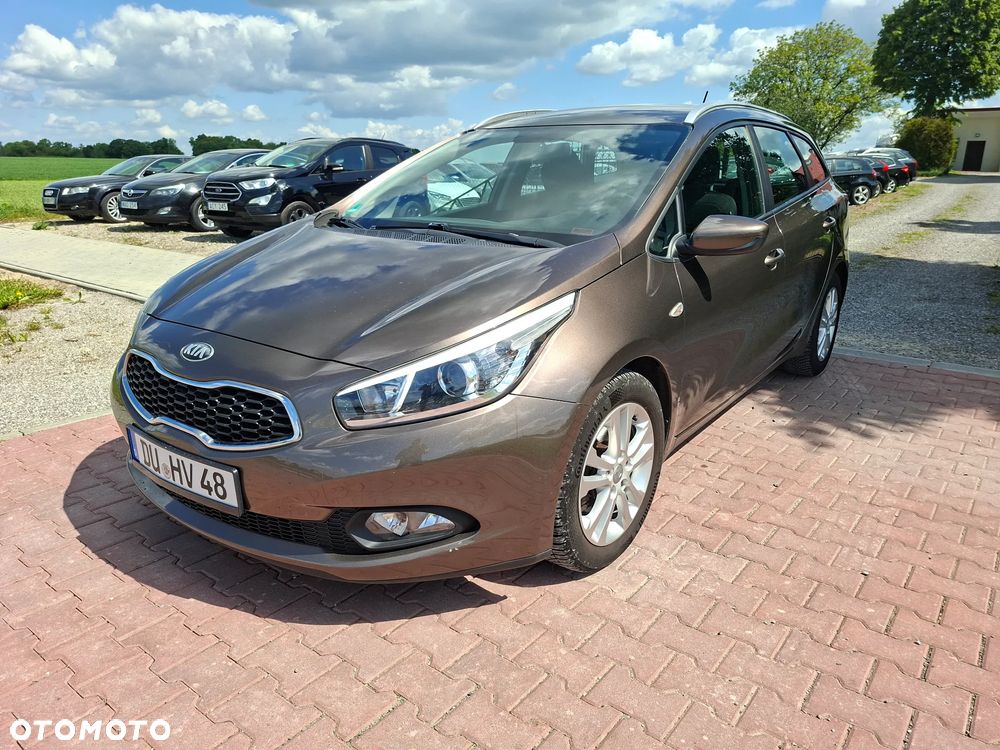 Kia Ceed - 6