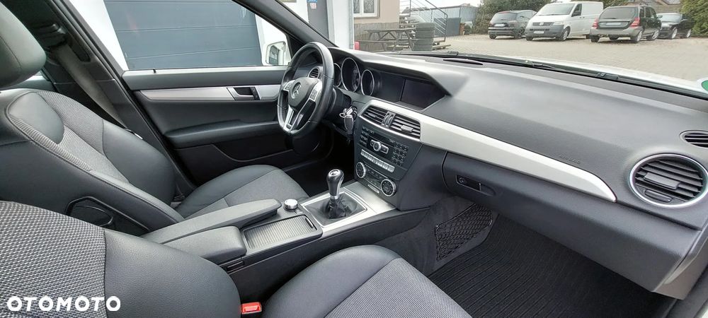 Mercedes-Benz Klasa C - 40