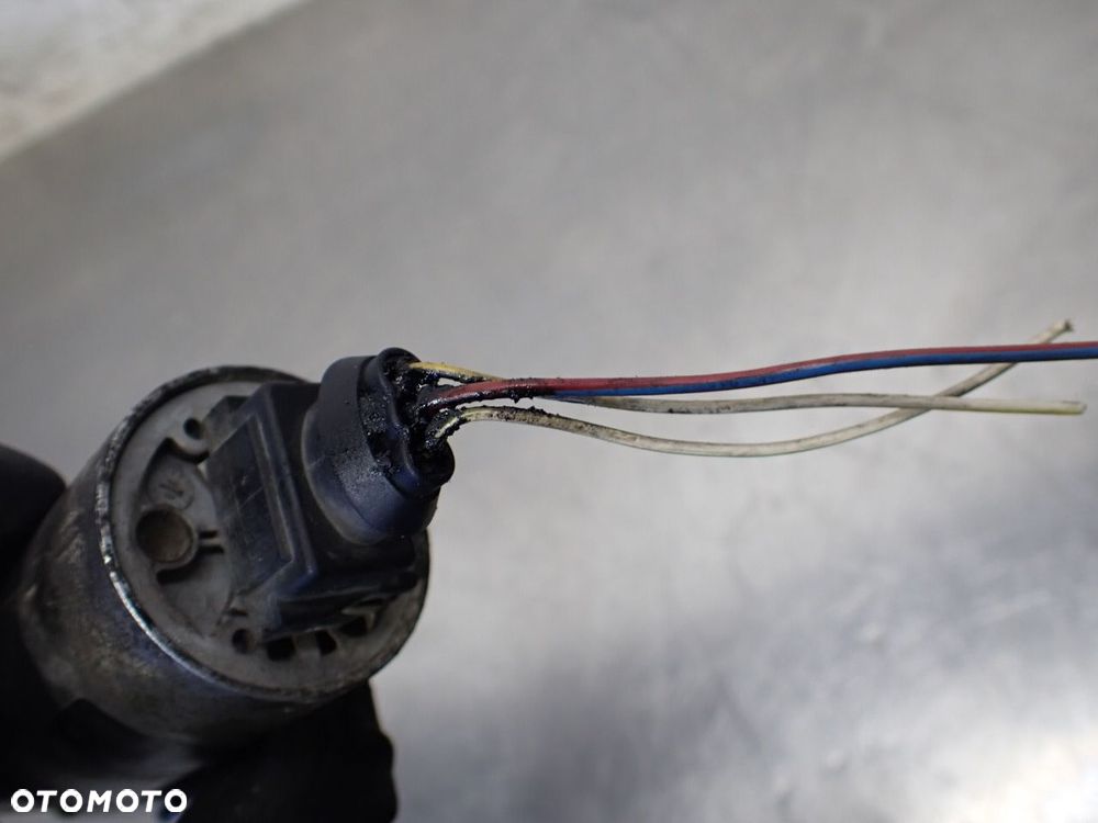 SILNICZEK KROKOWY BMW E39 2.5 523I M52B25 1744713  0180140545 - 5