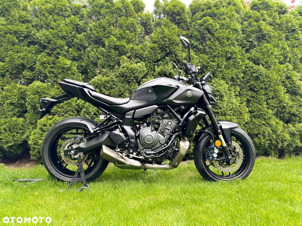 Yamaha MT - 22