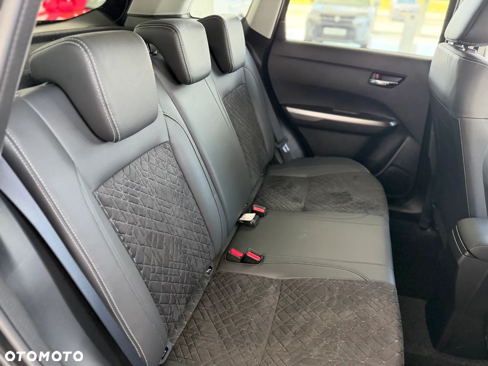 Suzuki Vitara 1.4 Boosterjet mHEV Elegance 2WD - 14