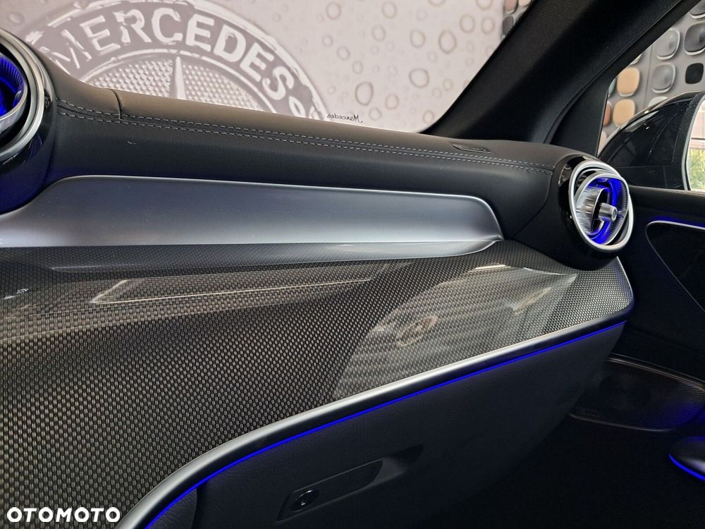 Mercedes-Benz GLC - 37
