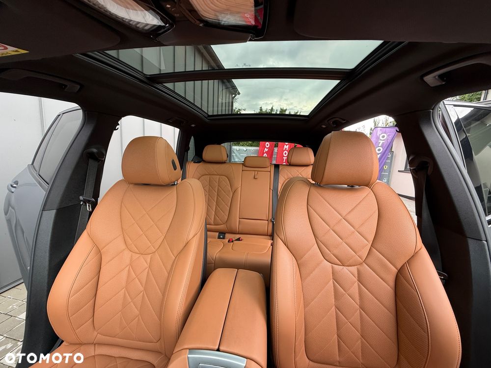 BMW X5 xDrive40i - 28