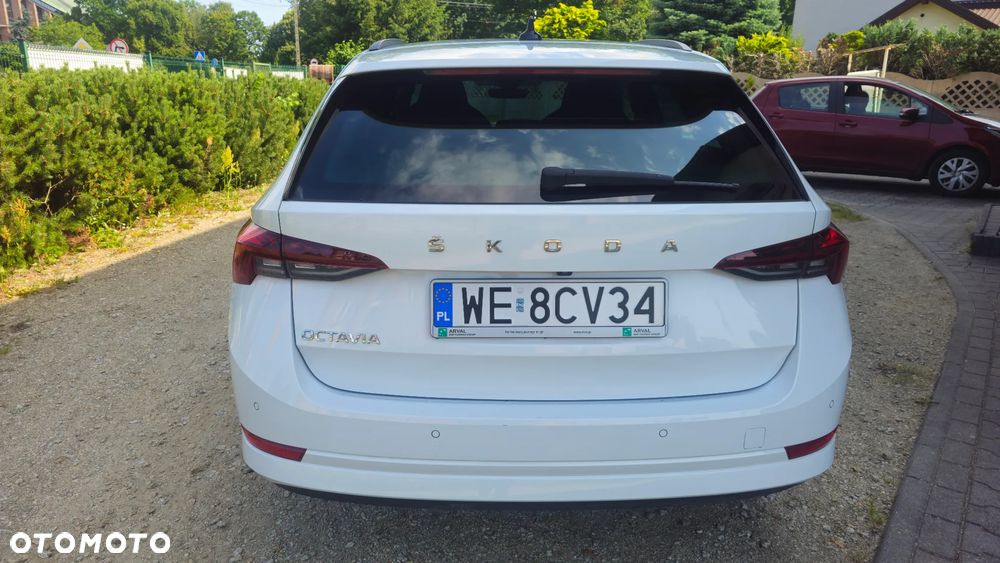 Skoda Octavia 2.0 TDI Selection DSG - 7