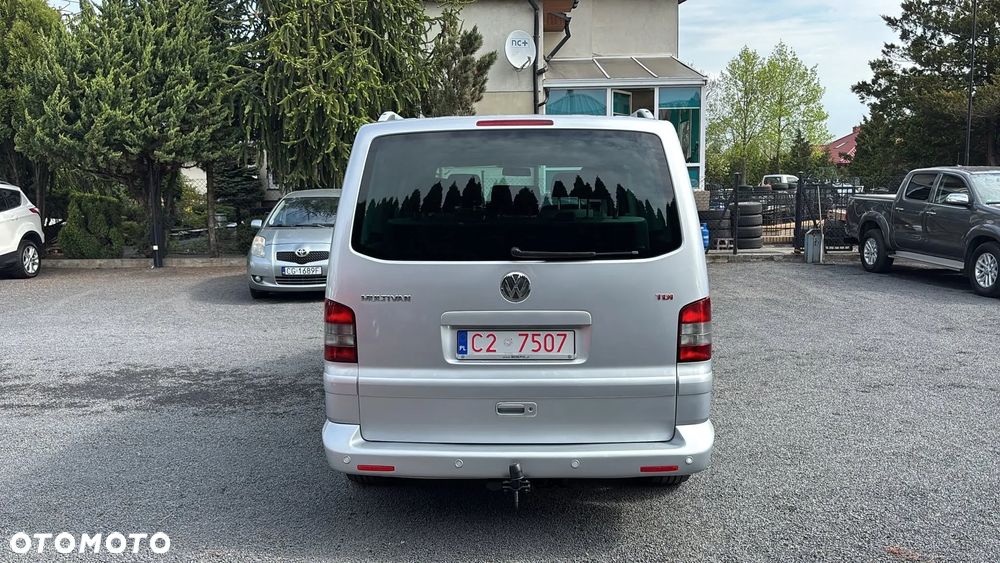 Volkswagen Multivan L1 United - 6