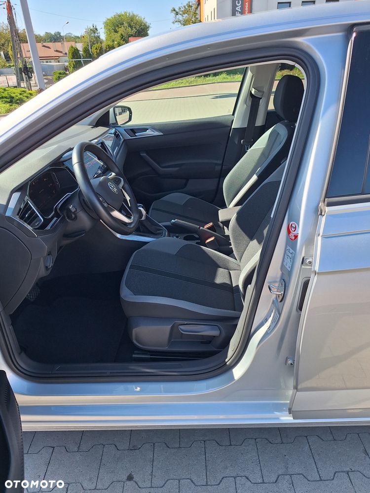 Volkswagen Polo 1.0 TSI Style DSG - 25