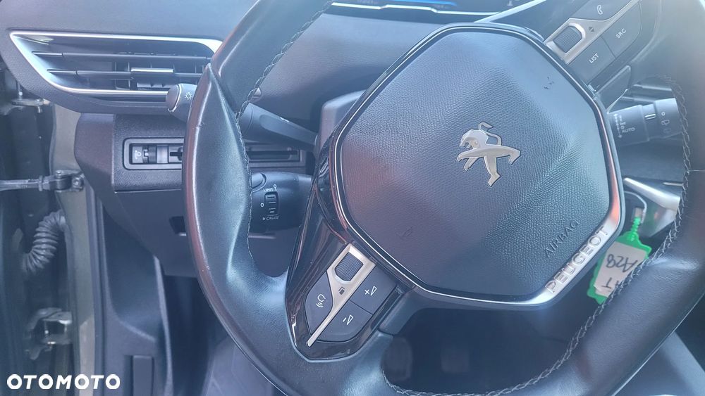 Peugeot 5008 BlueHDi 130 Allure - 15