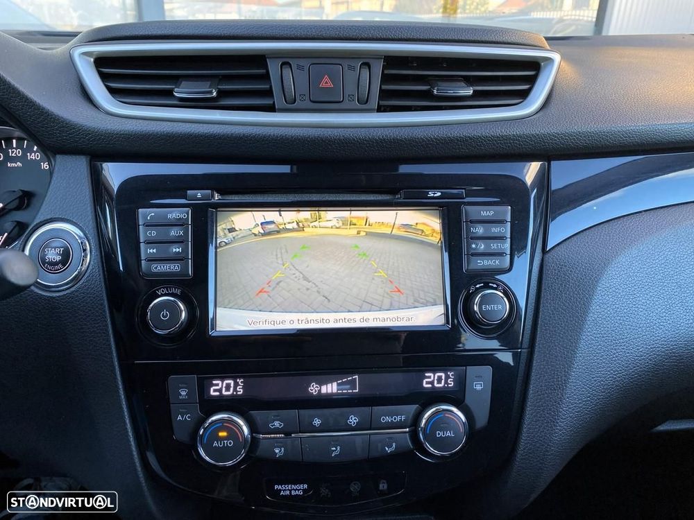 Nissan Qashqai 1.5 dCi ECO Acenta+N.Connect - 17