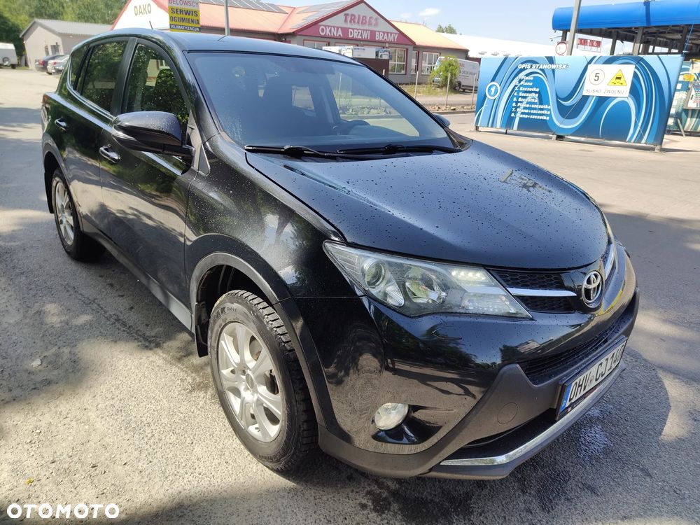 Toyota RAV4 - 4