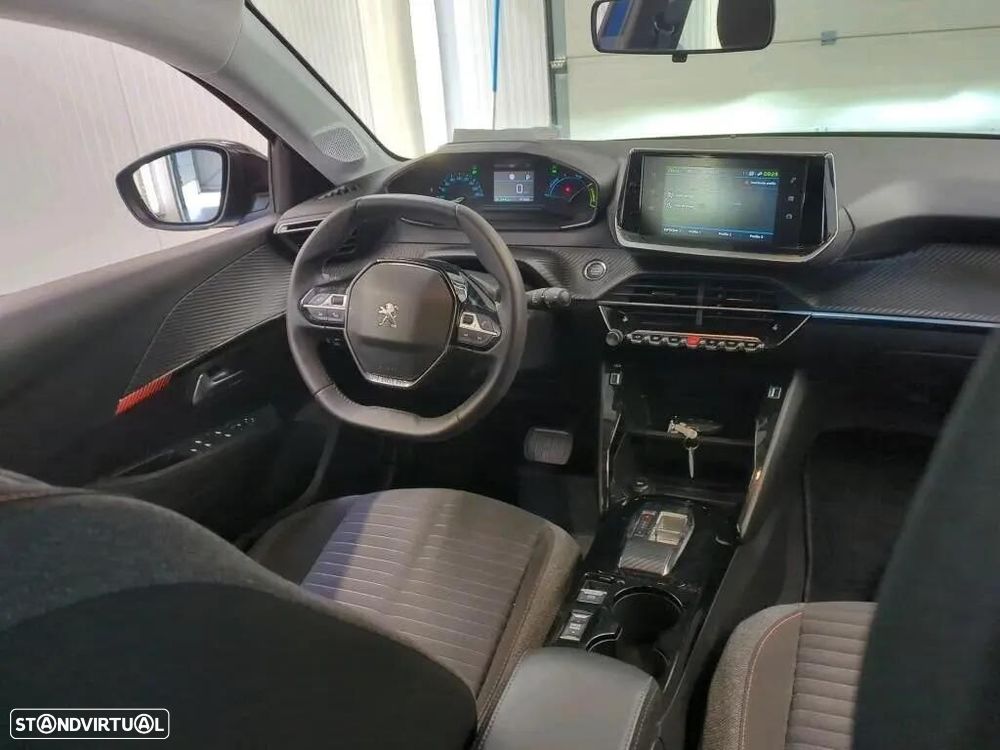 Peugeot e-208 50 kWh Active Pack - 6